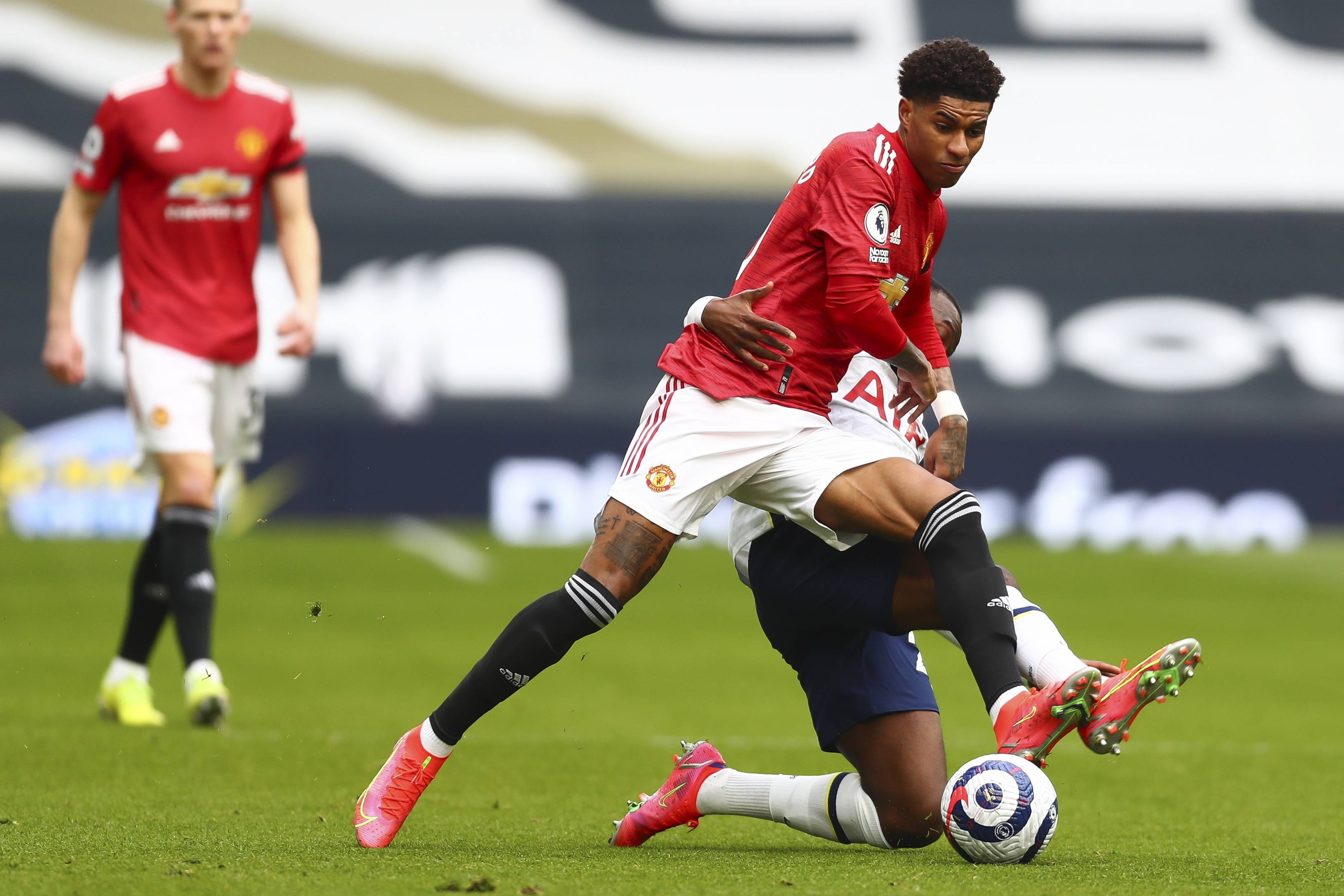 4年两次赢 4年两次赢